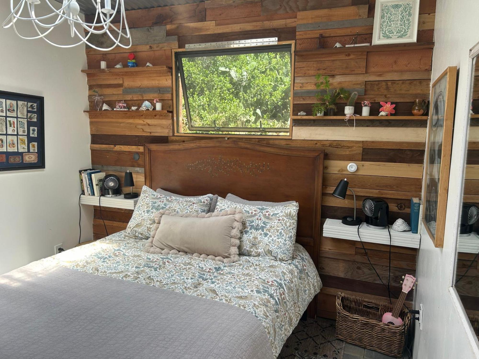 Big Red Lodge Cottage Сан-Диего Экстерьер фото